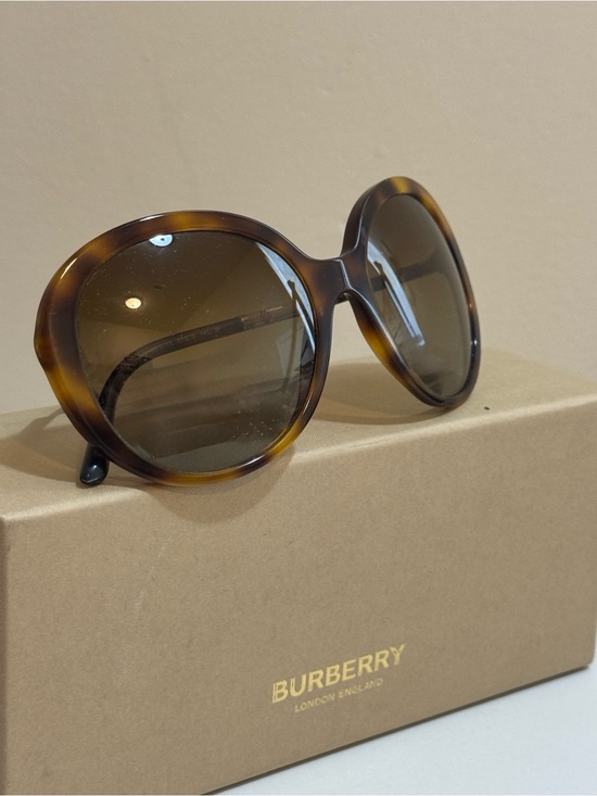 Burberry Tortoiseshell Polarized Sunglasses with Brown Lenses main image 14